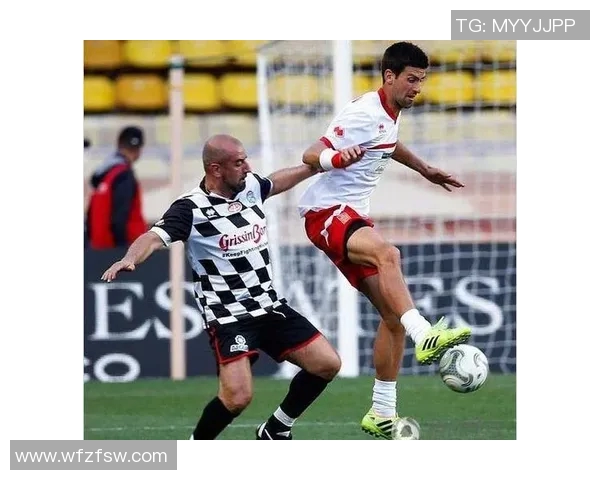 足球与NBA巨星的跨界对决与合作探索：球场上的荣耀与激情